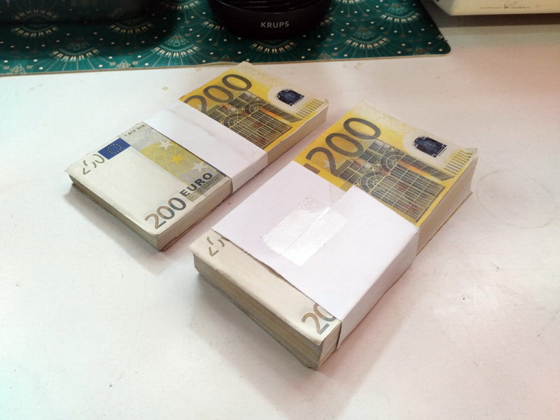 fajo billete moneda euro replica consultar